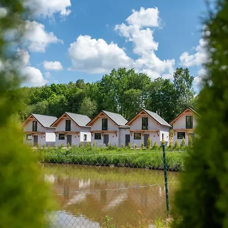 - Kaszuby Zacisze - New フミエルノ